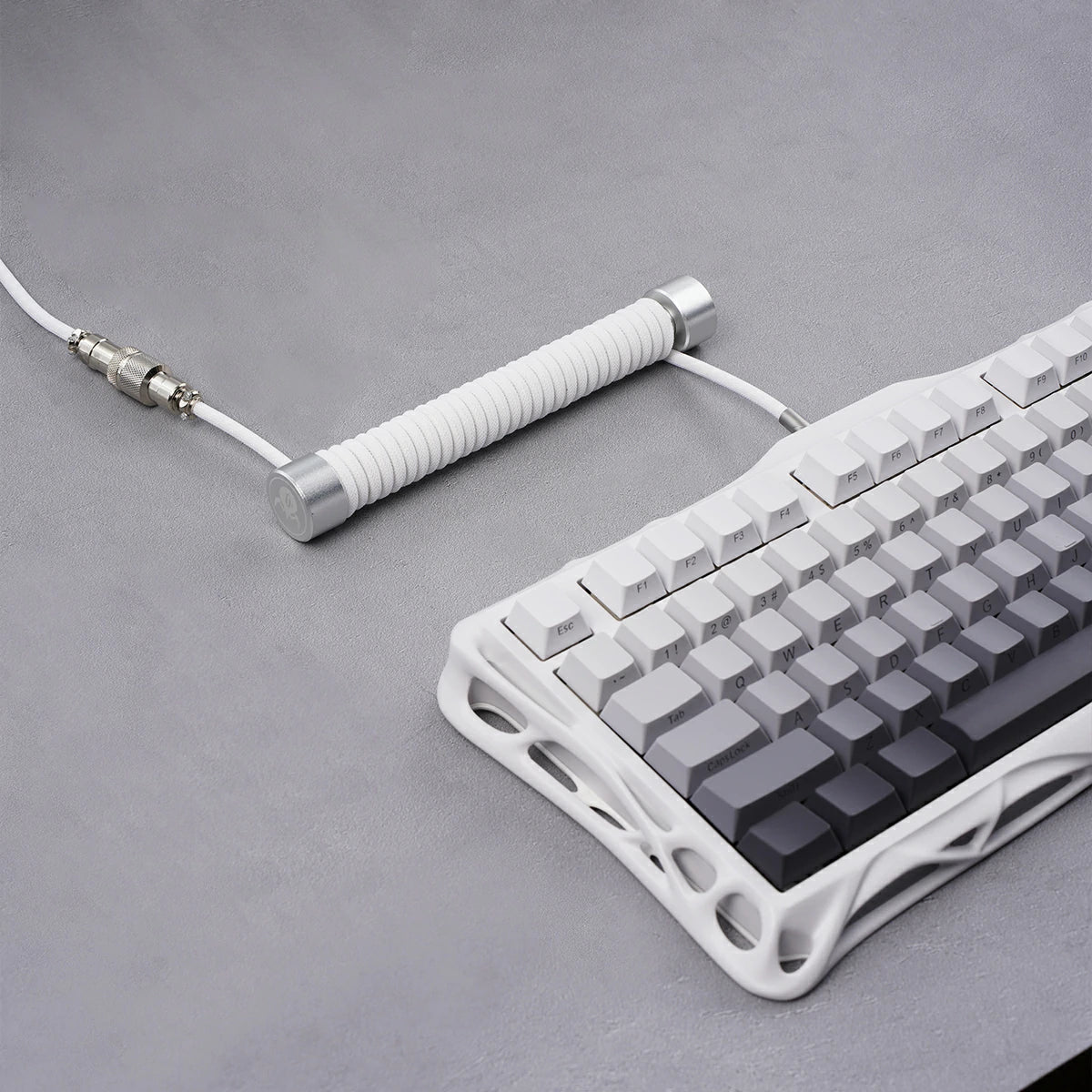 GravaStar Coiled Aviator USB Cable - Black/White